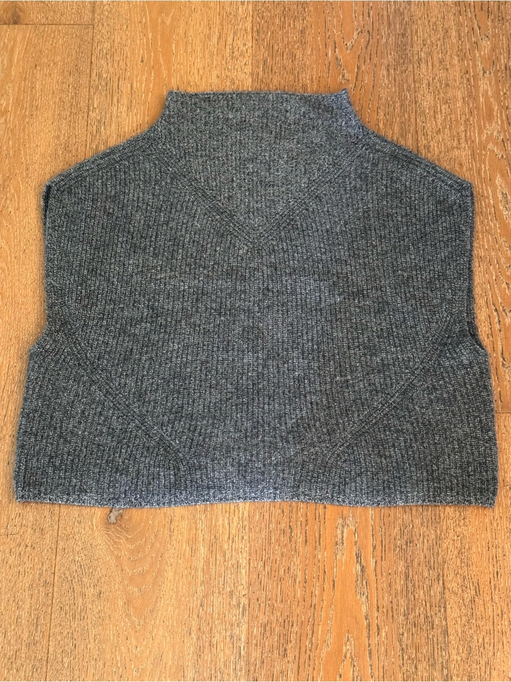 Anthropologie Enza 100% Cashmere Gray Poncho Sweater Vest M Modern Minimalist